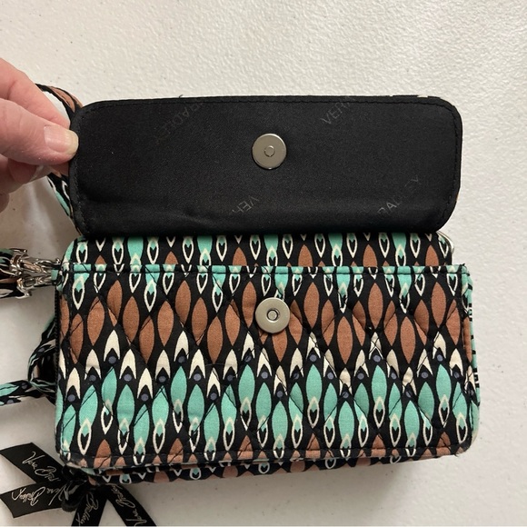 Vera Bradley 3 in 1 wallet Sierra Pattern Retired - Picture 3 of 5